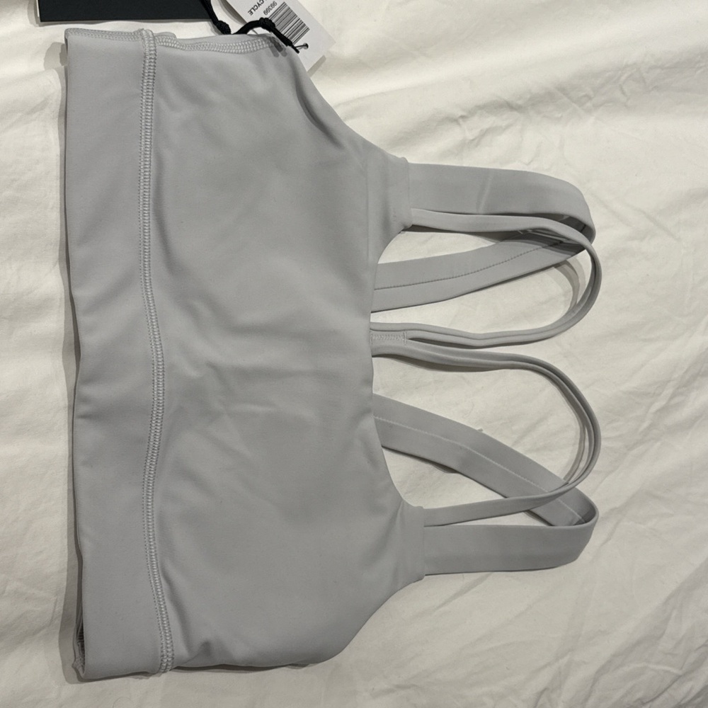 Aritzia TNA sports bra